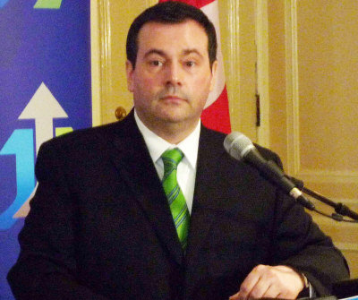 <a href='http://llwuxin.cn/' target='_blank'>學在加拿大</a>